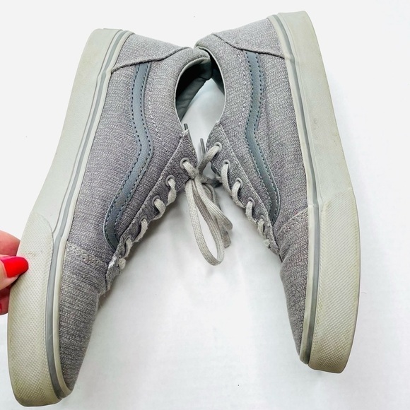 Vans Off the Wall Old Skool Sneakers in Grey Crosshatch with Grey Gum Bottoms - Picture 8 of 12